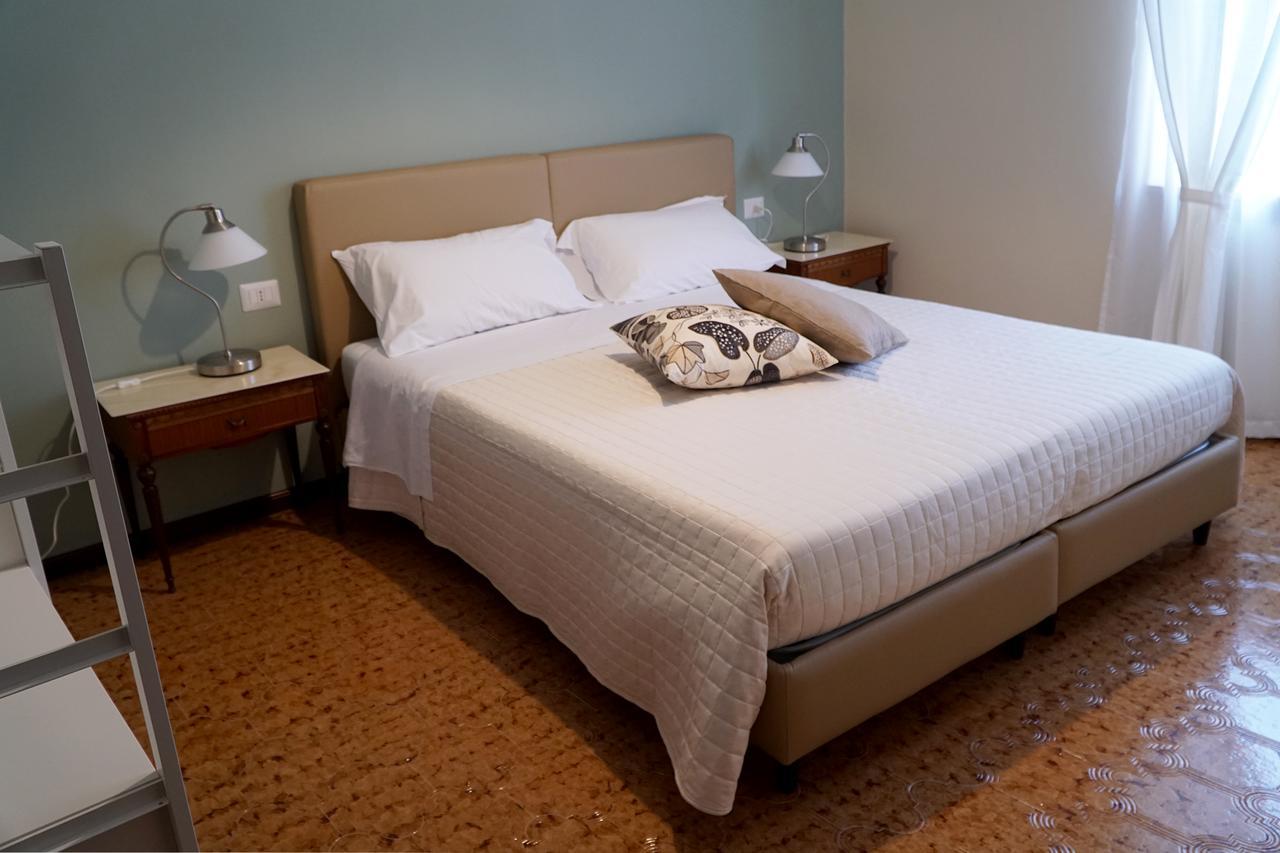 Villa Bruna Country Holiday มาเตรา ภายนอก รูปภาพ