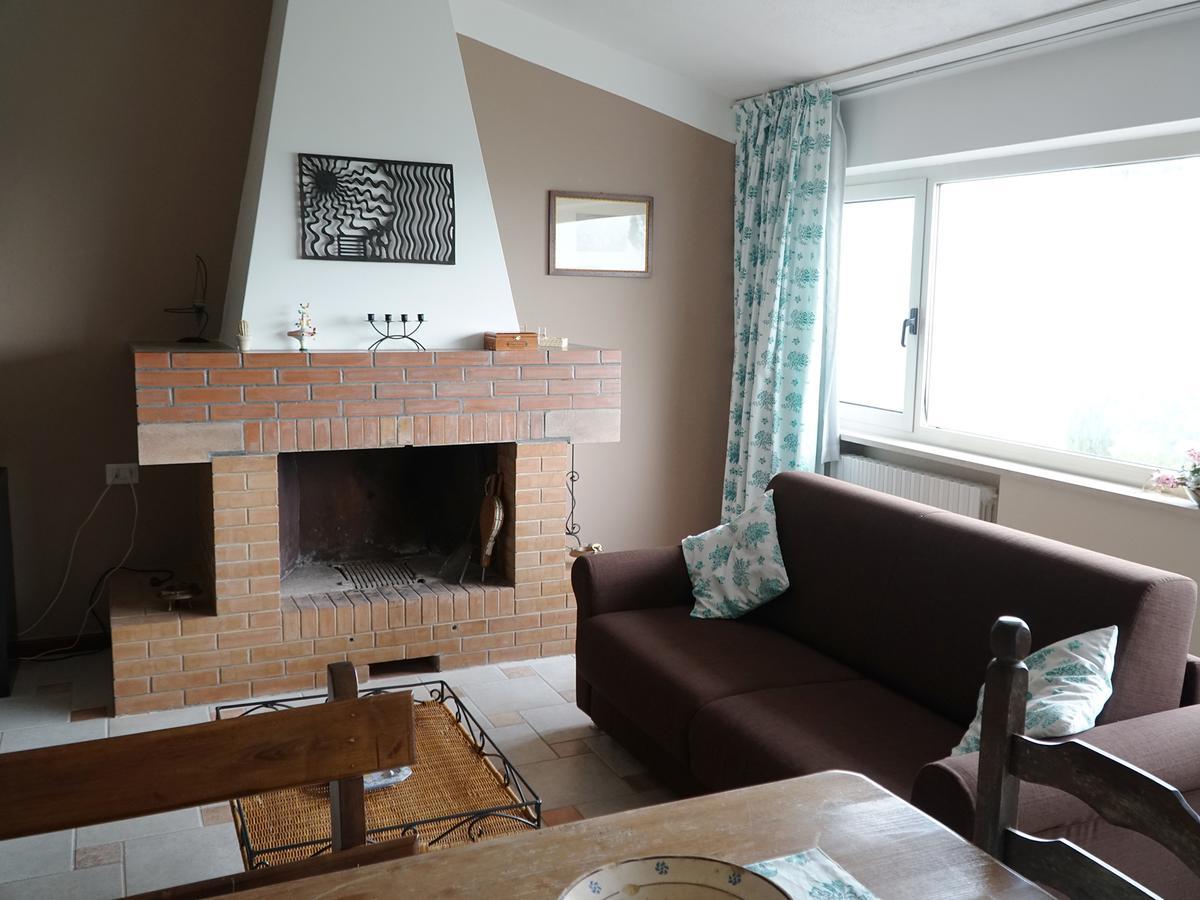Villa Bruna Country Holiday มาเตรา ภายนอก รูปภาพ