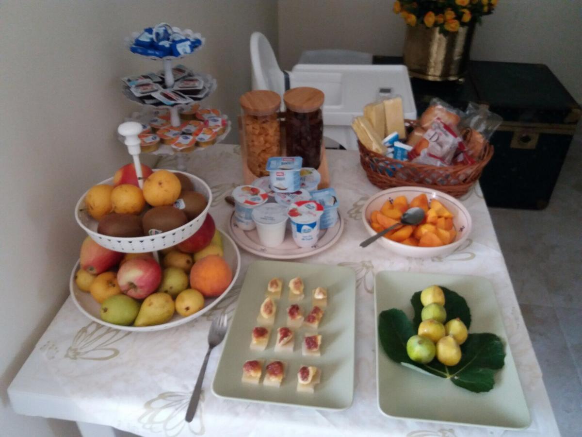 Villa Bruna Country Holiday มาเตรา ภายนอก รูปภาพ